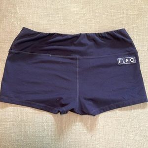 FLEO Black High Rise Original Shorts - XL